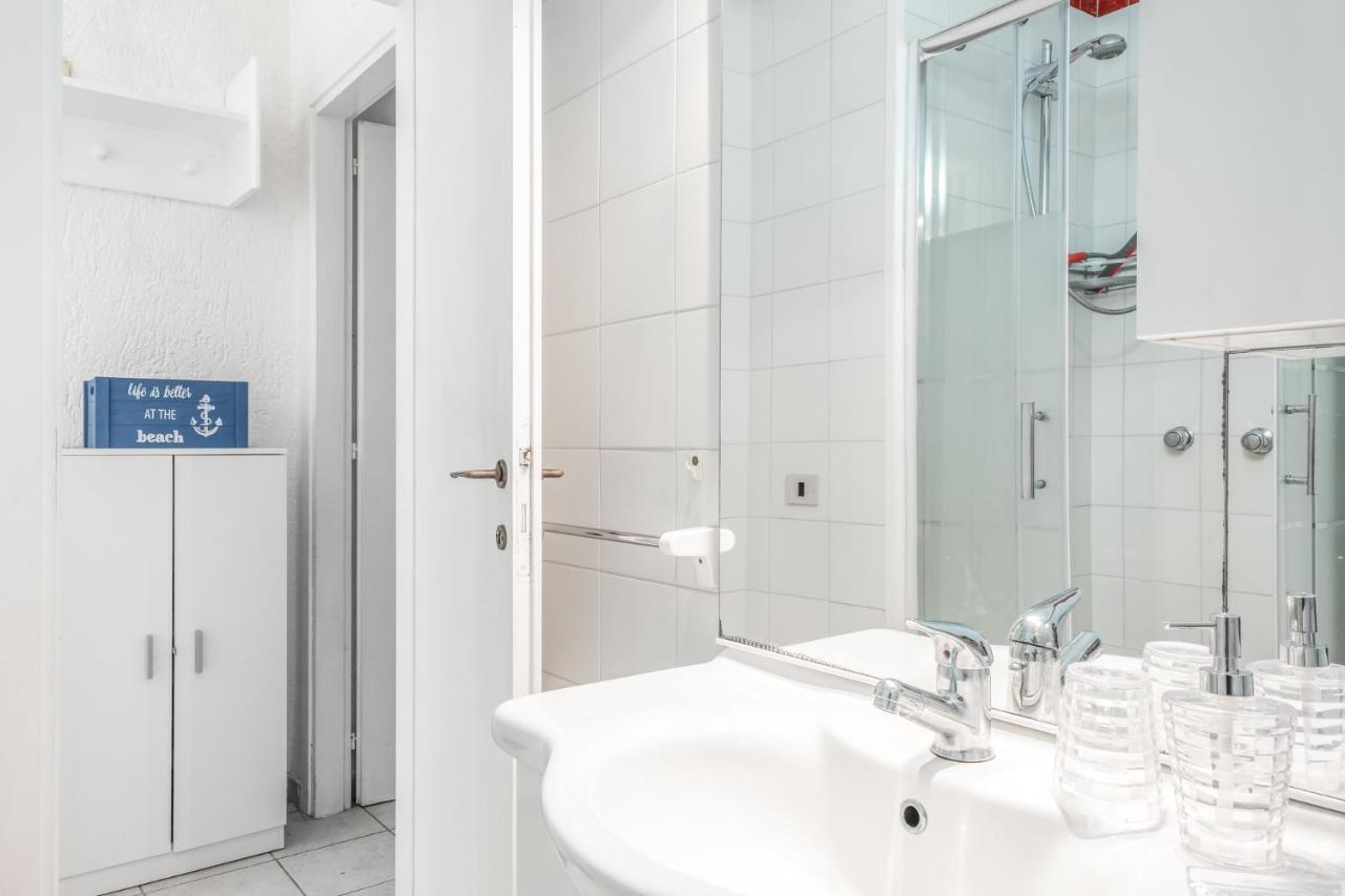 Golfo Aranci-Appartamento Dalia 1 A 30M Dal Mare Exterior foto